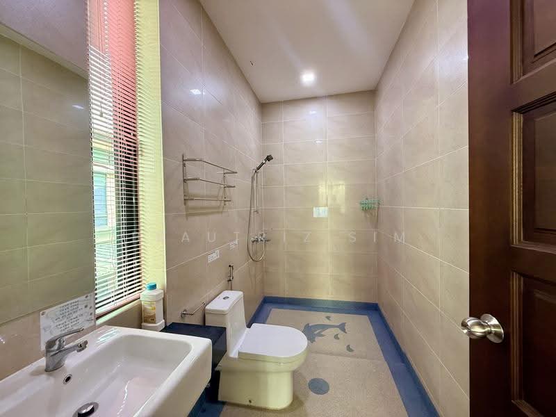 Semi-Detached House for Sale in Kuching (Sarawak) - Beautriz Sim - PropertyGuru.com.my