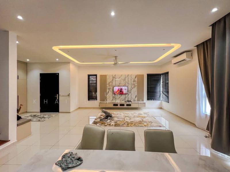 Rumah Berkembar untuk Dijual di Alam Sari (Bangi) - Muhd Khairulnawawi Kamaruddin - Living Room - PropertyGuru.com.my