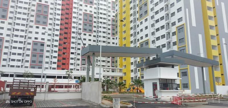 Apartment for Sale at Seri Akasia - Rain Lee - Exterior - PropertyGuru.com.my