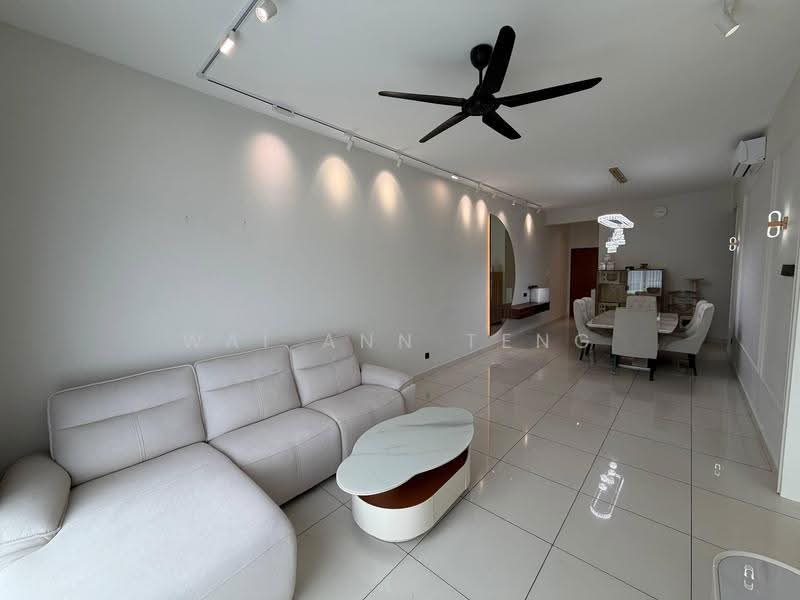Kondominium untuk Disewa di Sri Putramas III / Royal Regent - Wai Ann Teng - Living Room - PropertyGuru.com.my