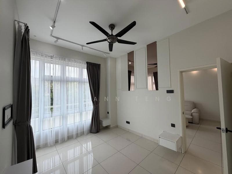 Kondominium untuk Disewa di Sri Putramas III / Royal Regent - Wai Ann Teng - Living Room - PropertyGuru.com.my