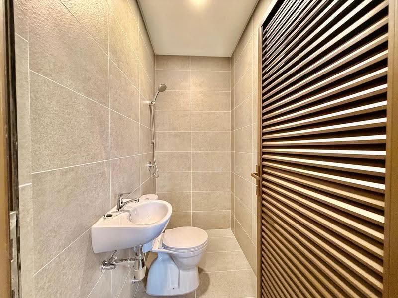 Service Residence for Rent at Jendela Residences - Yin Peng . - Bathroom - PropertyGuru.com.my