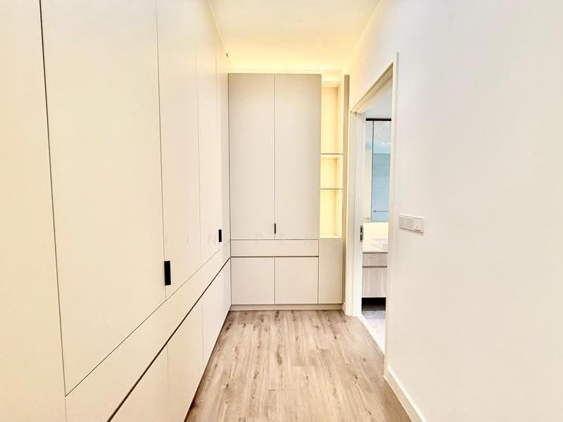 Service Residence for Rent at Jendela Residences - Yin Peng . - Wardrobe - PropertyGuru.com.my
