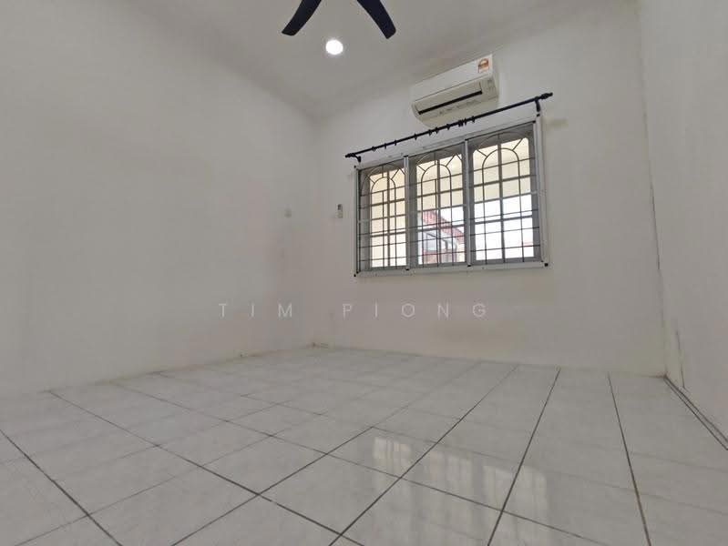 1-storey Terraced House for Sale in Taman Merdeka (Batu Berendam) - Tim Piong - Interior - PropertyGuru.com.my