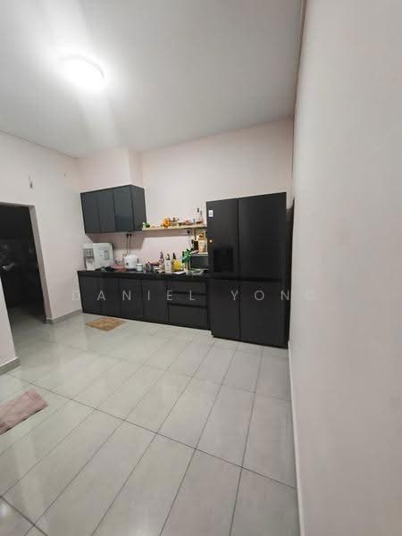 2-storey Terraced House for Sale in Taman Puteri Wangsa (Ulu Tiram) - Daniel Yong - Kitchen - PropertyGuru.com.my