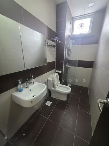 Condominium for Sale at M Condominium @ Larkin - Daniel Yong - Bathroom - PropertyGuru.com.my