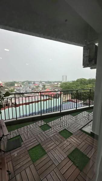Kondominium untuk Disewa di The Majestic - Jeff Tan - Balcony - PropertyGuru.com.my