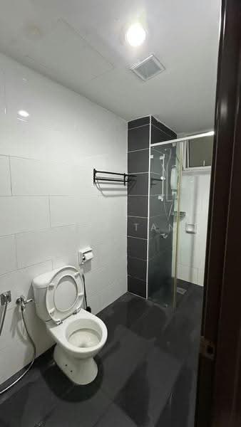 Kondominium untuk Disewa di The Majestic - Jeff Tan - Bathroom - PropertyGuru.com.my
