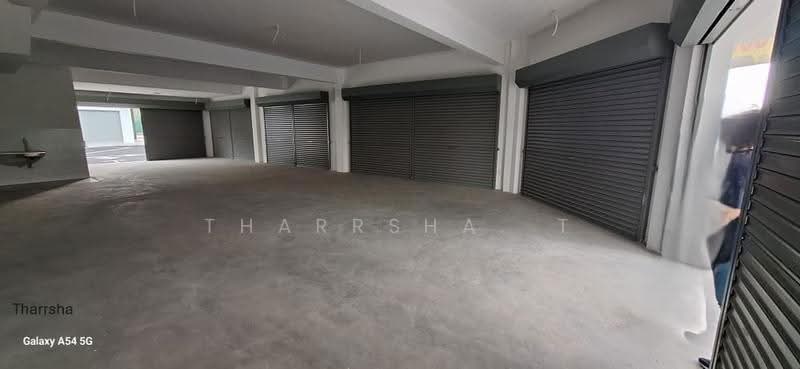 Kedai untuk Disewa di Semenyih (Selangor) - Tharrsha. T - Interior - PropertyGuru.com.my