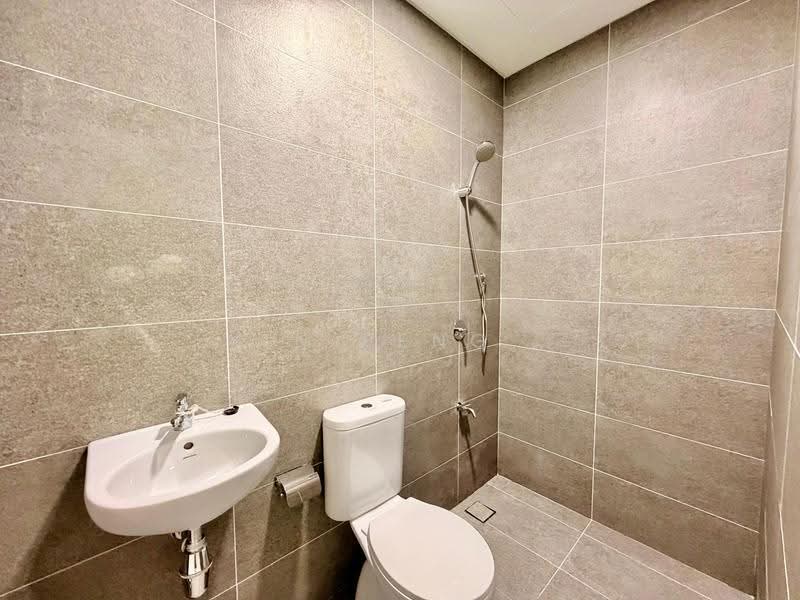 Service Residence for Rent at Jendela Residences - Yin Peng . - Bathroom - PropertyGuru.com.my