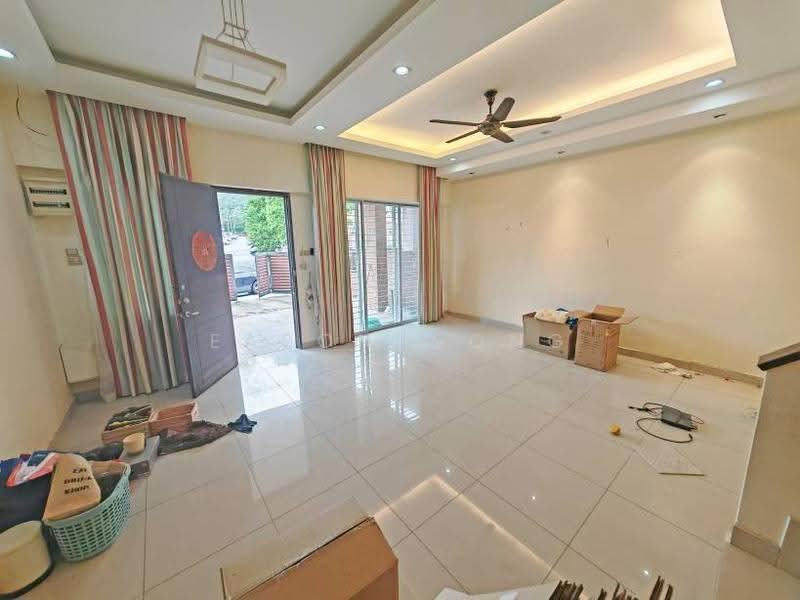 Rumah Teres untuk Dijual di Sungai Long (Bandar Sungai Long) - Eason Wong - PropertyGuru.com.my