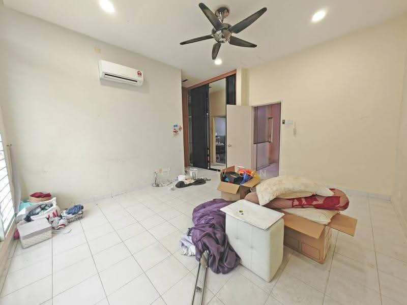 Rumah Teres untuk Dijual di Sungai Long (Bandar Sungai Long) - Eason Wong - PropertyGuru.com.my