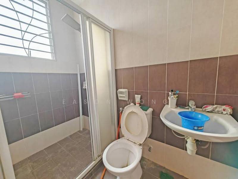 Rumah Teres untuk Dijual di Sungai Long (Bandar Sungai Long) - Eason Wong - PropertyGuru.com.my
