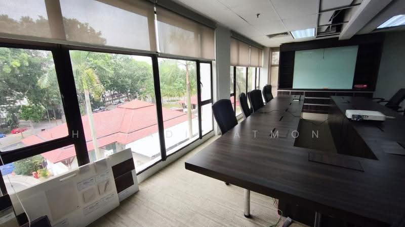 Pejabat untuk Disewa di Saujana (Selangor) - Haryadi Katmon - View - PropertyGuru.com.my