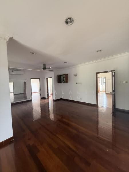 Bungalow House for Sale in Country Heights (Kajang) - Anbalagee Anbalagee - Living Room - PropertyGuru.com.my
