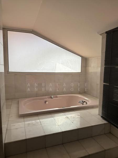 Bungalow House for Sale in Country Heights (Kajang) - Anbalagee Anbalagee - Bathroom - PropertyGuru.com.my
