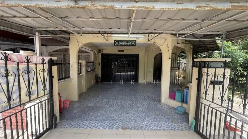 2.5-storey Terraced House for Sale in Taman Dato Senu (Sentul) - Azli Ibrahim - Exterior - PropertyGuru.com.my