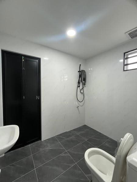 Rumah Teres 2-Tingkat untuk Disewa di Keramat (Kuala Lumpur) - Norafian SMH - Bathroom - PropertyGuru.com.my