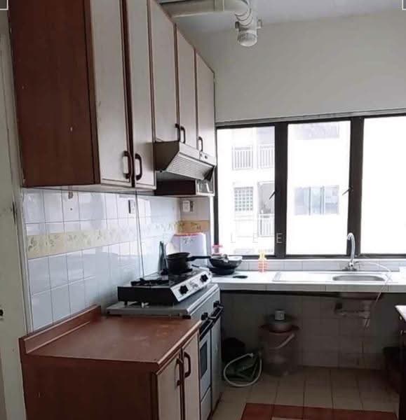 Condominium for Rent at Indah Villa Condominium - Alex Lee - Kitchen - PropertyGuru.com.my