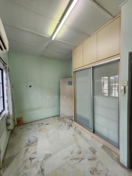 Pangsapuri untuk Disewa di Taman Lembah Maju 600 Apartment - Danny Low - Bedroom - PropertyGuru.com.my