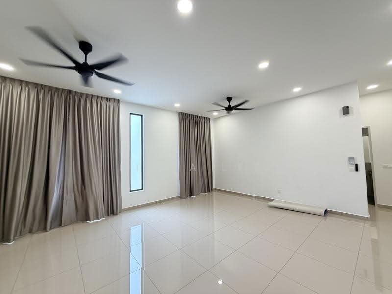 Kondominium untuk Disewa di Co-Home @ Eden by The Parque Residences - Fiona Lee - Living Room - PropertyGuru.com.my