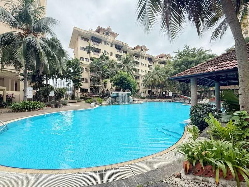 Condominium for Sale at Desa Villa Condominium - Azli Ibrahim - Pool - PropertyGuru.com.my