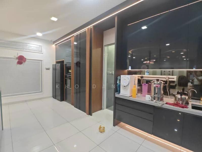 Bungalow House for Sale in Bandar Botanic (Klang) - Kho Daniel - Kitchen - PropertyGuru.com.my