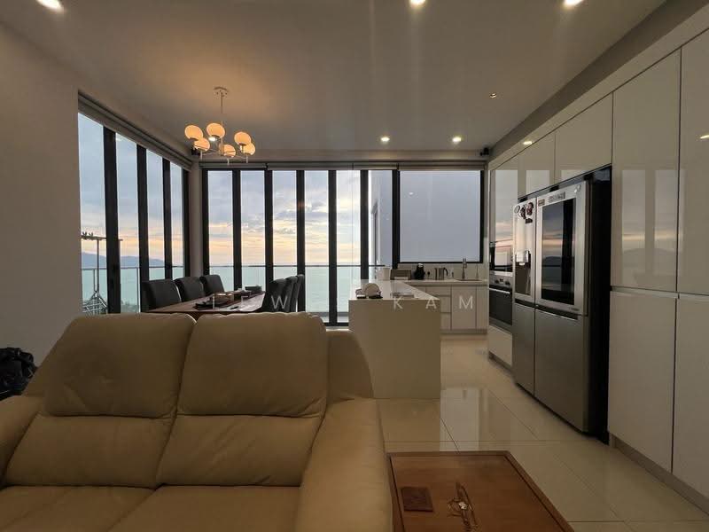 Kondominium untuk Disewa di The Marin at Ferringhi - Lewis Kam - Living Room - PropertyGuru.com.my