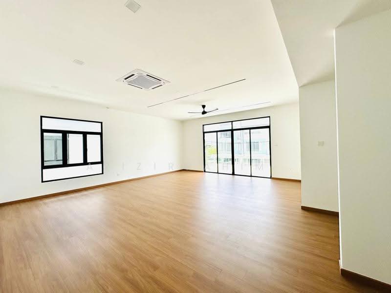 Semi-Detached House for Sale in Sepang (Selangor) - Azizirrahim . - Living Room - PropertyGuru.com.my