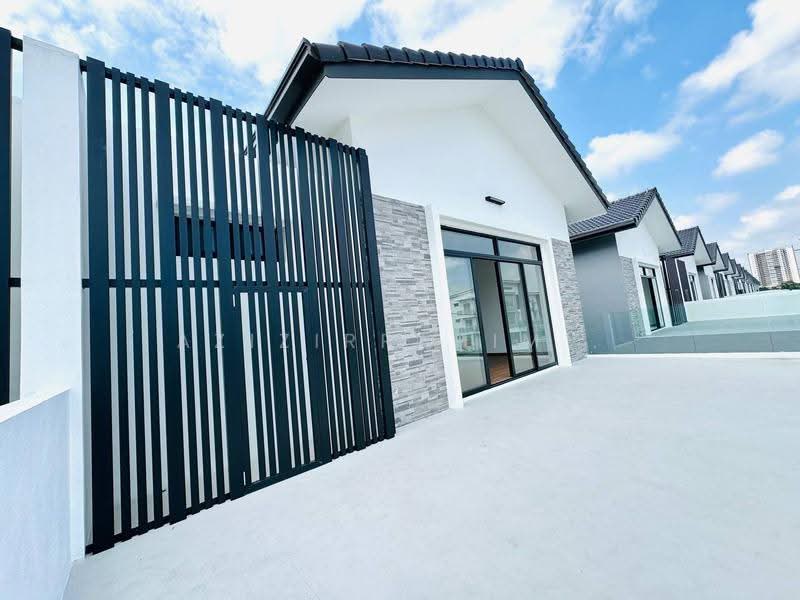 Semi-Detached House for Sale in Sepang (Selangor) - Azizirrahim . - Exterior - PropertyGuru.com.my