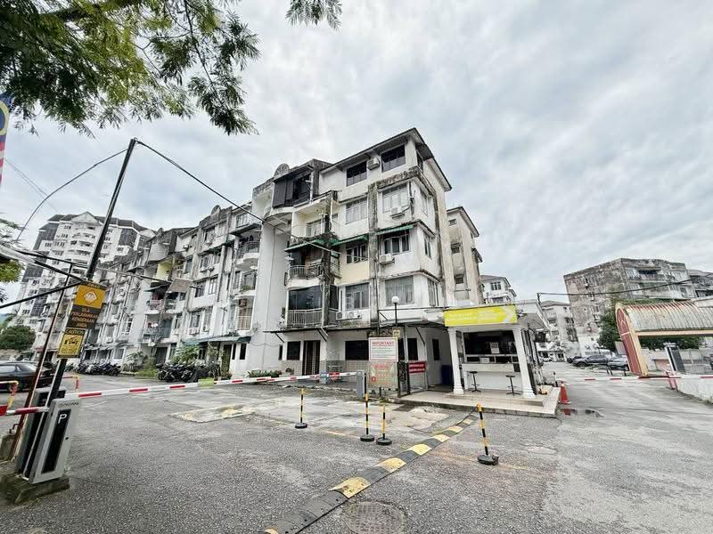Pangsapuri untuk Dijual di The Astaria - Azli Ibrahim - Exterior - PropertyGuru.com.my