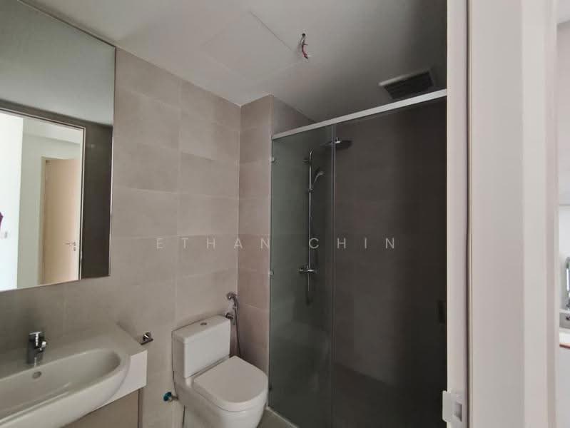 Service Residence for Sale at Skyline Embassy - Ethan Chin - Bathroom - PropertyGuru.com.my