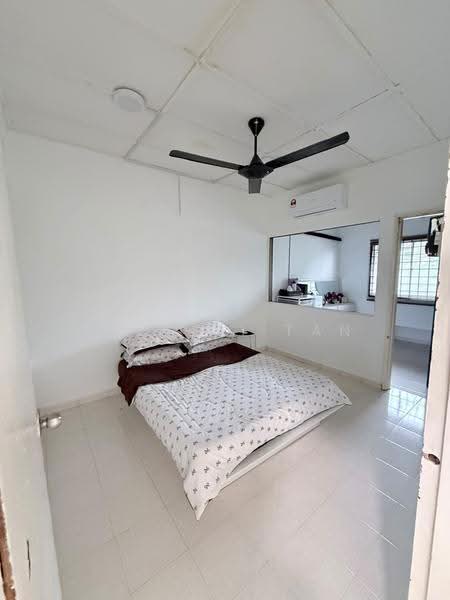 2-storey Terraced House for Sale in Kampung Sri Gombak Indah (Batu Caves) - See Hui Tan - Bedroom - PropertyGuru.com.my