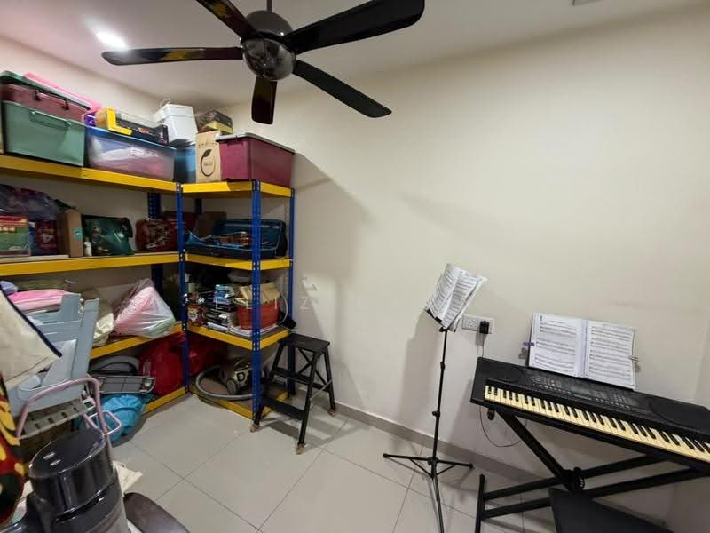 2-storey Terraced House for Sale in Taman Sri Bintang (Kepong) - Eliz Chan - Study - PropertyGuru.com.my