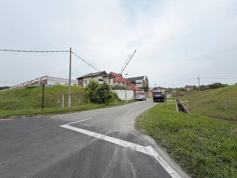 Residential Land for Sale in Taman Universiti (Bangi) - Azli Ibrahim - Exterior - PropertyGuru.com.my