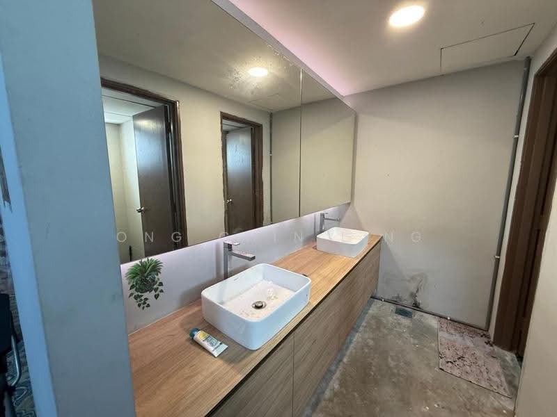 Shop for Sale in Pusat Perdagangan Danga Utama (Johor Bahru) - Ong Chin Ling - Bathroom - PropertyGuru.com.my