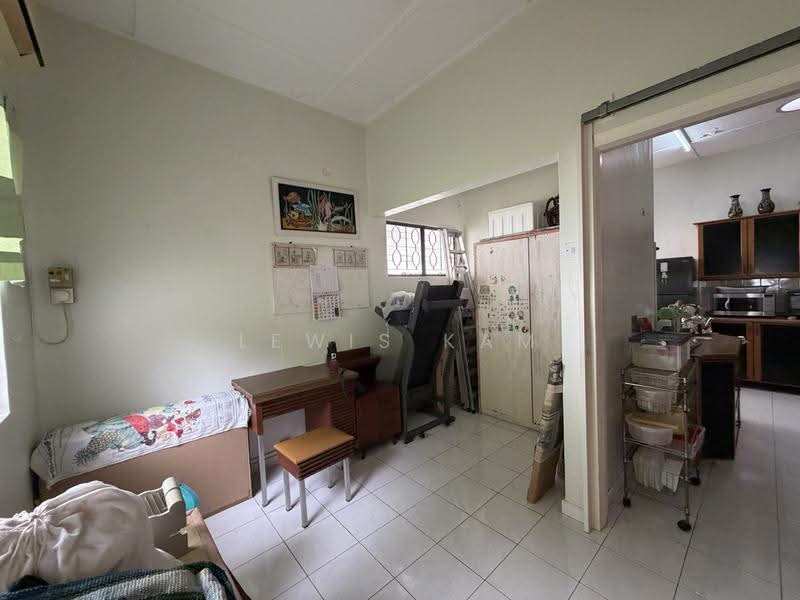 Rumah Banglo untuk Dijual di Tanjung Bungah (Penang) - Lewis Kam - Study - PropertyGuru.com.my