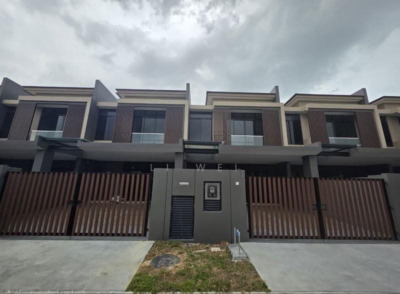 2-storey Terraced House for Rent in Puteri Harbour (Iskandar Puteri (Nusajaya)) - Li Wei - Exterior - PropertyGuru.com.my