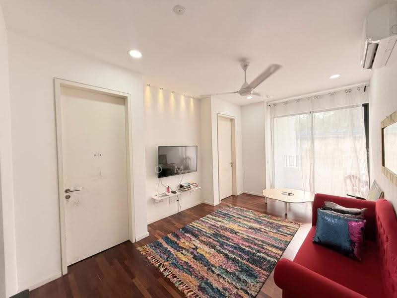 Rumah Teres untuk Dijual di Tamansari (Rawang) - Tom Yip - Living Room - PropertyGuru.com.my