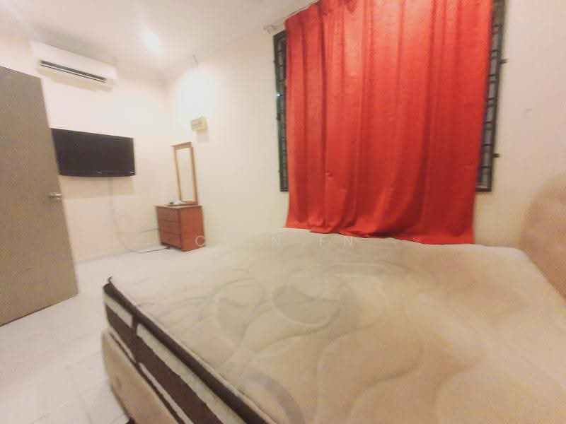 2-storey Terraced House for Sale in Taman Angkasa Nuri (Durian Tunggal) - CHIN FN - Bedroom - PropertyGuru.com.my