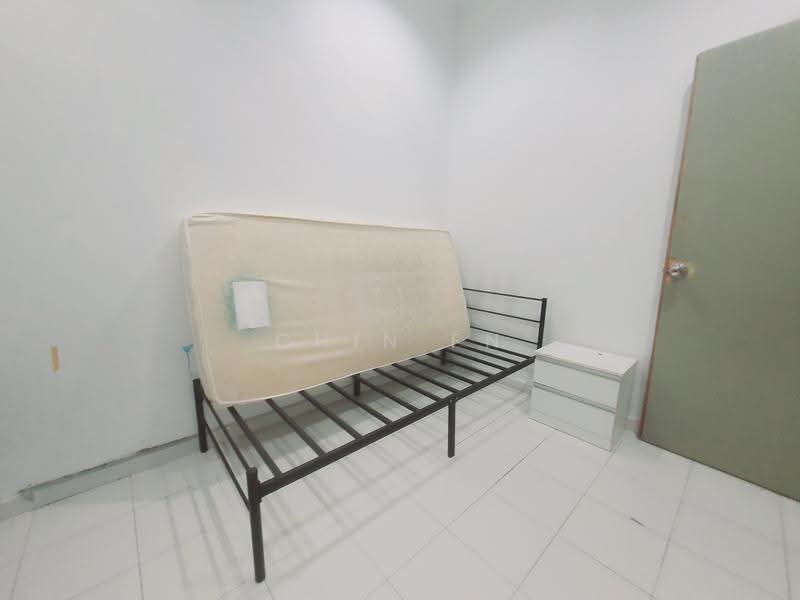 2-storey Terraced House for Sale in Taman Angkasa Nuri (Durian Tunggal) - CHIN FN - Bedroom - PropertyGuru.com.my