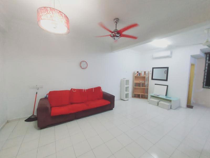 2-storey Terraced House for Sale in Taman Angkasa Nuri (Durian Tunggal) - CHIN FN - Living Room - PropertyGuru.com.my