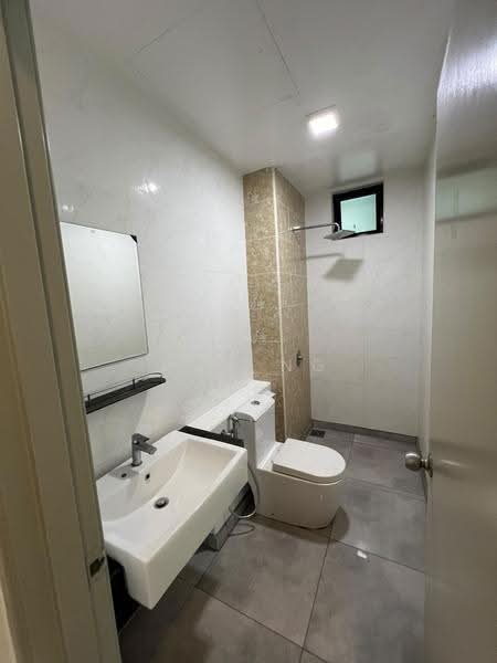 Kediaman Servis untuk Dijual di D'Summit Residences - Max Ng - PropertyGuru.com.my