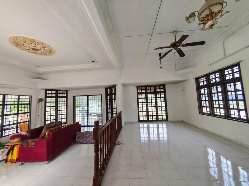 Agricultural Land for Rent in Simpang Pulai (Perak) - Kent Foo - Living Room - PropertyGuru.com.my