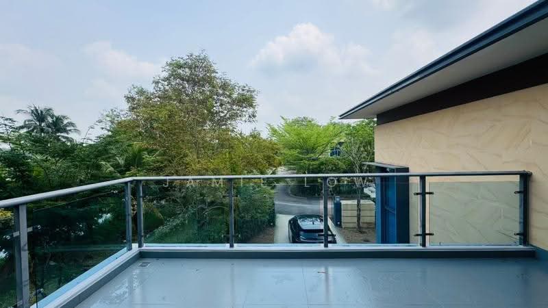 Vila Berkembar untuk Disewa di Forest City (Gelang Patah) - Jamie Low - Balcony - PropertyGuru.com.my