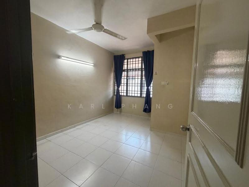 2-storey Terraced House for Rent in Batu Maung (Penang) - Karl Phang - Interior - PropertyGuru.com.my