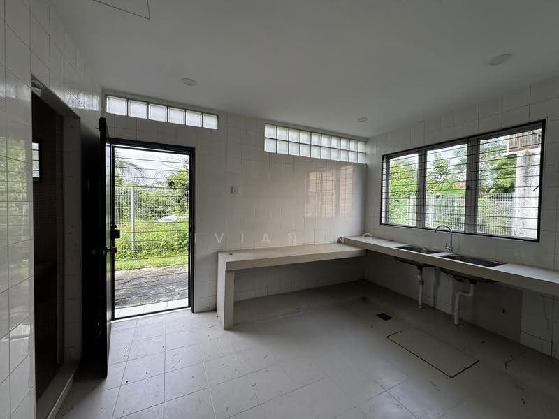 Terraced House for Sale in Kajang (Selangor) - Vivian Ng - Extended wet kitchen - PropertyGuru.com.my