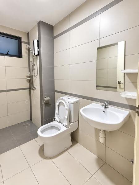 Condominium for Rent at The Z Residence - Celine Shoo - Bathroom - PropertyGuru.com.my