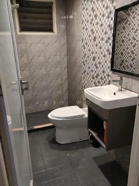 Pangsapuri untuk Disewa di Pangsapuri Perdana - Abby Woo - Bathroom - PropertyGuru.com.my