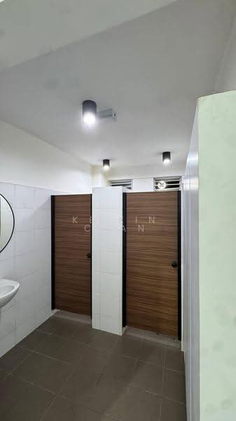 Semi-D Factory for Sale in Taman Desa Cemerlang (Ulu Tiram) - Ke Xin Chan - Bathroom - PropertyGuru.com.my